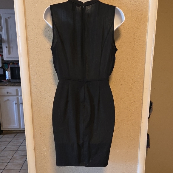 Forever 21 Black Sleeveless Mini Dress - Picture 2 of 6